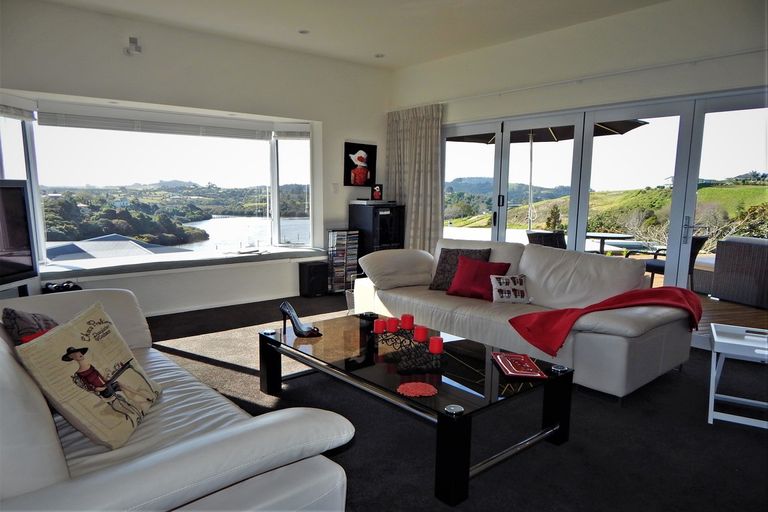 Photo of property in 36 Rarere Terrace, Kerikeri, 0230