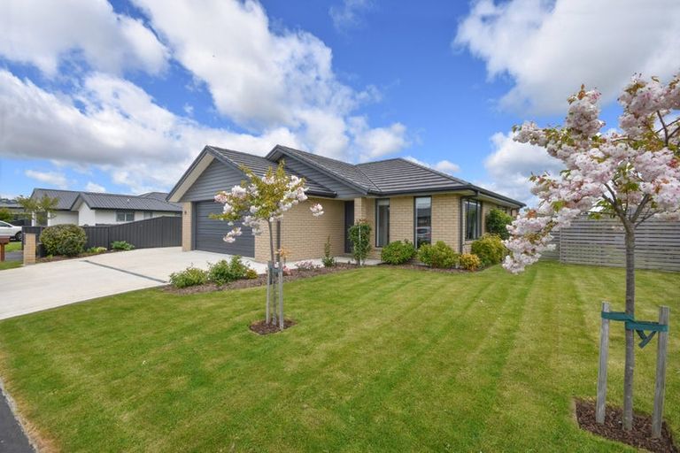 Photo of property in 13 Marjorie Lane, Mosgiel, 9024