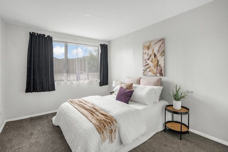 Photo of property in 6 Boyd Grove, Naenae, Lower Hutt, 5011