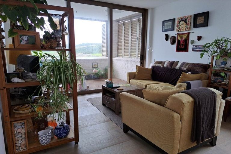 Photo of property in 305/167 Glenvar Ridge Road, Long Bay, Auckland, 0630