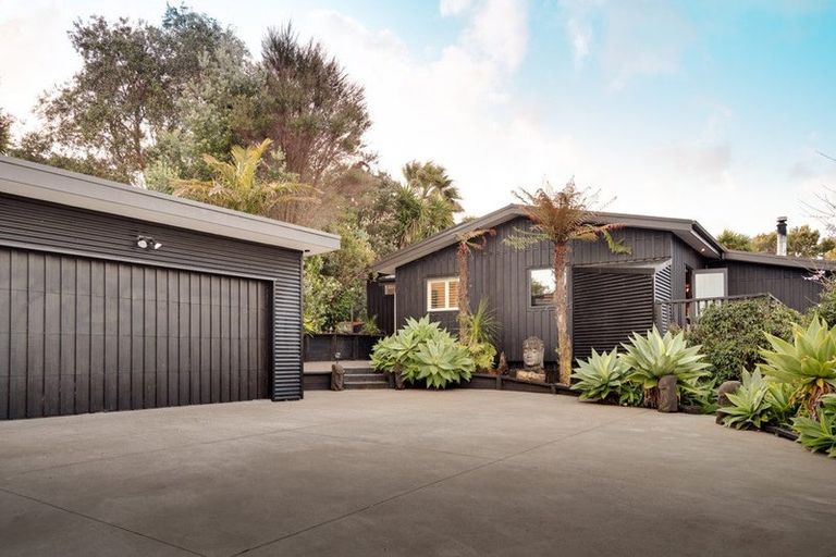 Photo of property in 170 Oyster Point Road, Kaukapakapa, Warkworth, 0984