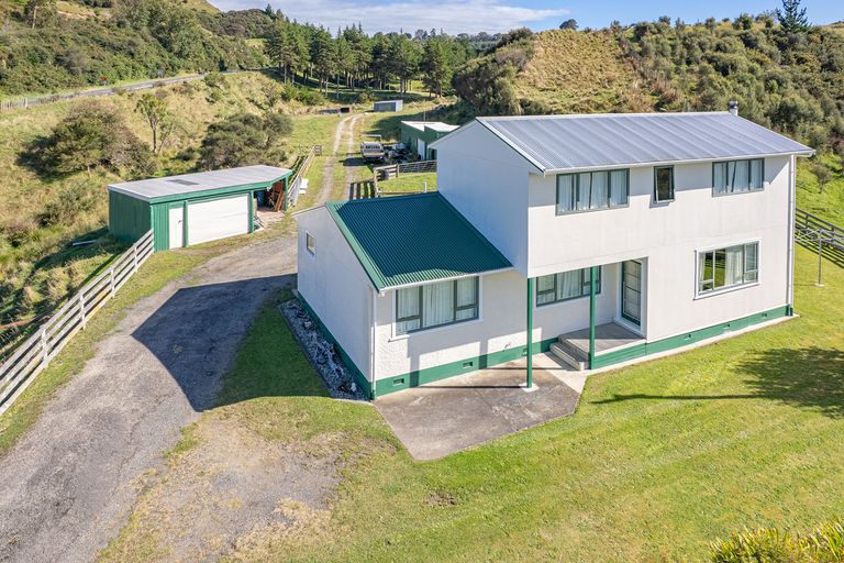 Photo of property in 7 Rangitatau East Road, Kai Iwi, Whanganui, 4578