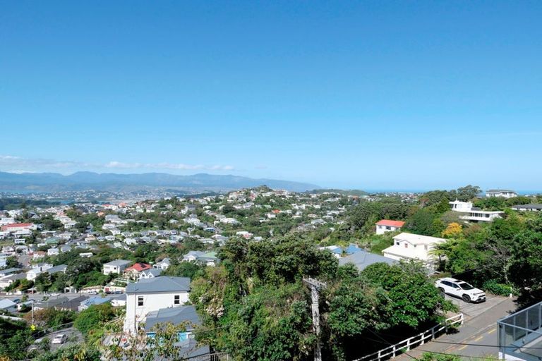 Photo of property in 86 Mitchell Street, Brooklyn, Wellington, 6021