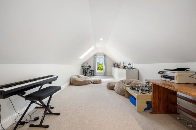 Photo of property in 287 Clifton Road, Whitford, Howick, 2571