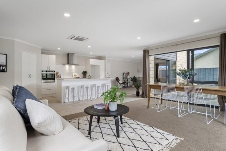 Photo of property in 250 Hamurana Road, Omokoroa, 3114