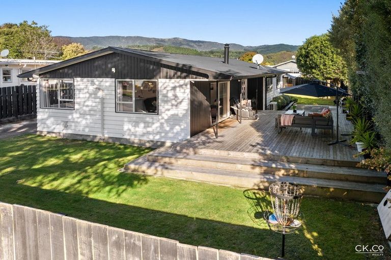 Photo of property in 34 California Drive, Totara Park, Upper Hutt, 5018
