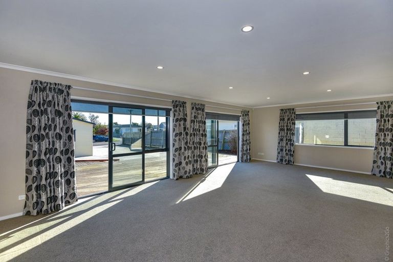 Photo of property in 45 Sinclair Street, New Brighton, Christchurch, 8083