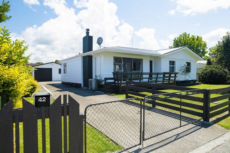 Photo of property in 42 Ida Road, Outer Kaiti, Gisborne, 4010
