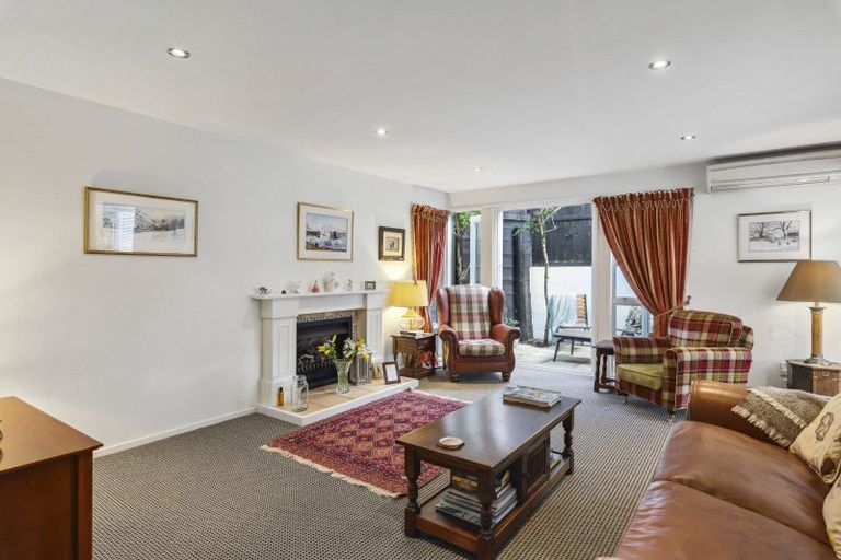 Photo of property in 18a Garden Road, Raumati Beach, Paraparaumu, 5032