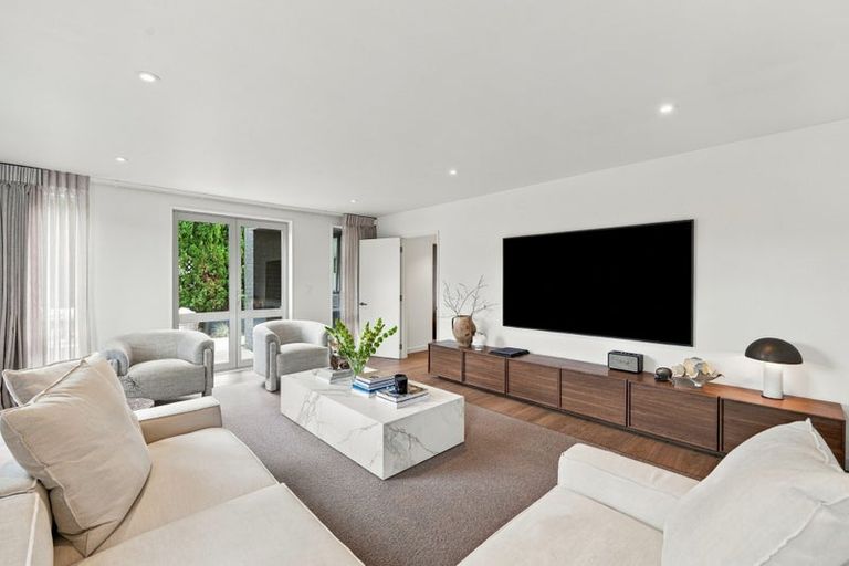 Photo of property in 3a Browns Road, St Albans, Christchurch, 8014