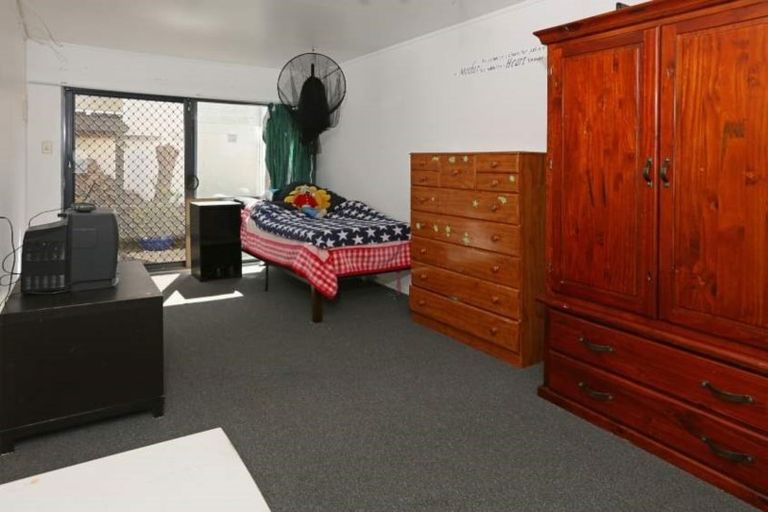 Photo of property in 188 Solar Road, Glen Eden, Auckland, 0602