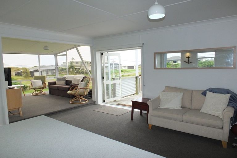Property details for 35 Nelson Street, Foxton Beach, Foxton, 4815