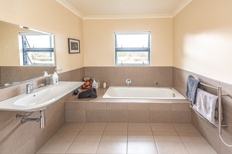 Photo of property in 118 Kai Iwi Valley Road, Kai Iwi, Whanganui, 4574
