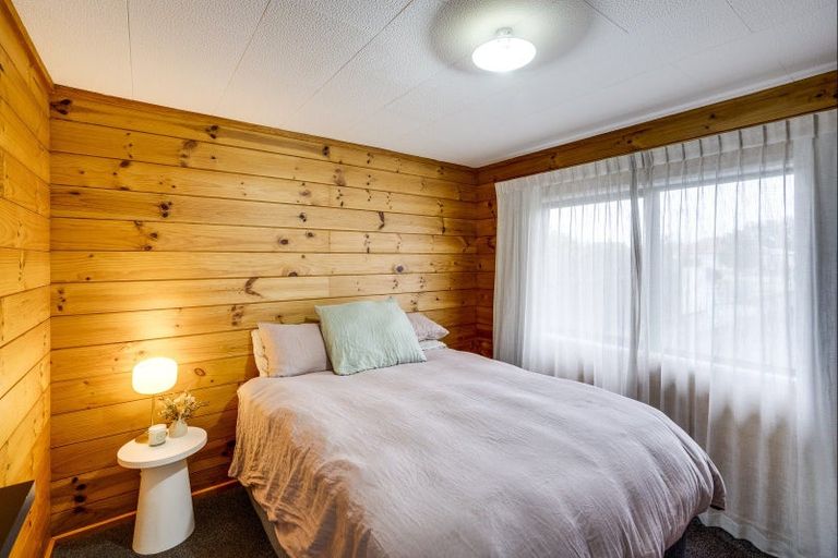 Photo of property in 8a Sidey Place, Marewa, Napier, 4110