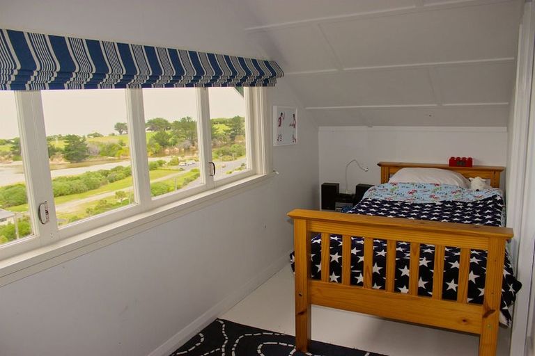 Photo of property in 27 Seaview Road, Brighton, Dunedin, 9035