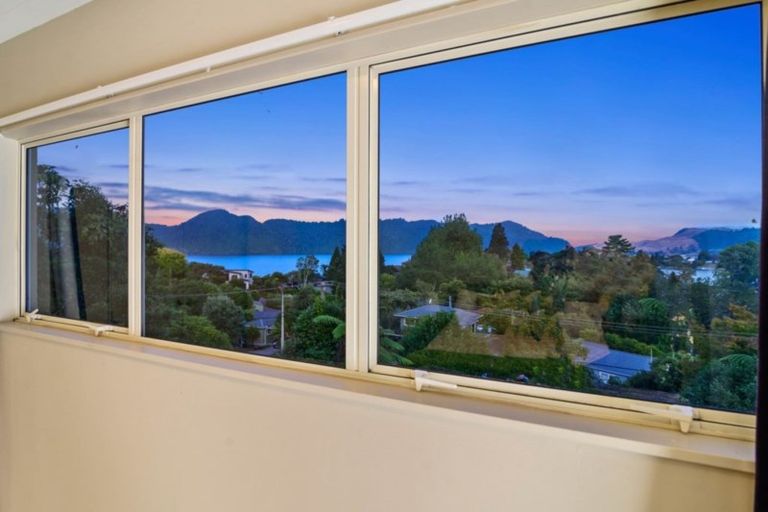 Photo of property in 34 Okareka Loop Road, Lake Okareka, Rotorua, 3076