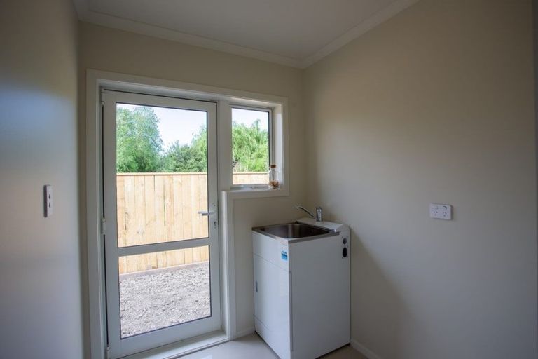 Photo of property in 62 Feist Street, Carterton, 5713