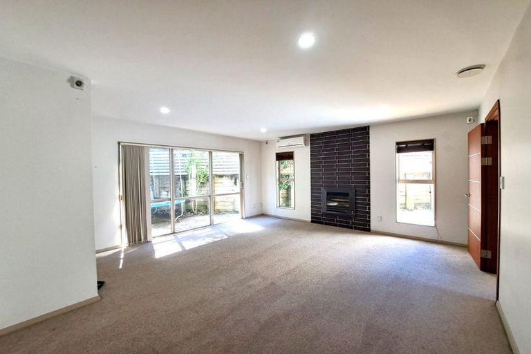 Photo of property in 91a Kyle Road, Greenhithe, Auckland, 0632