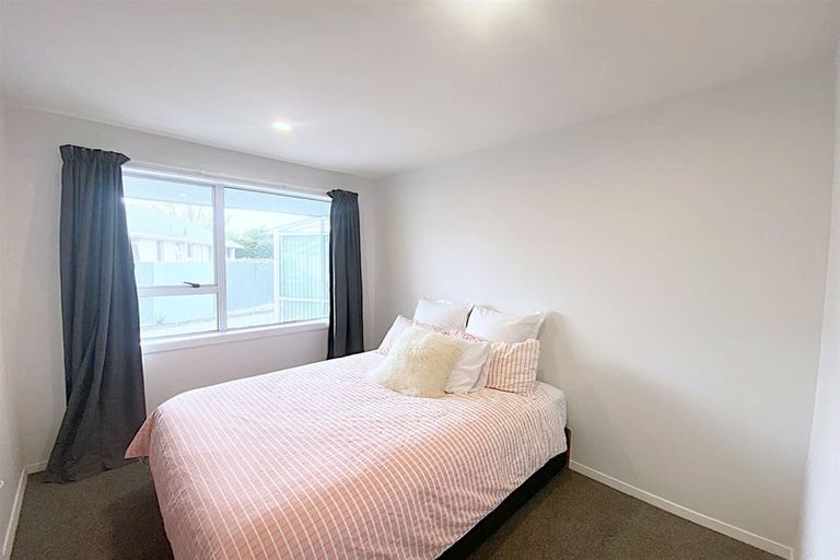 Photo of property in 19 Mckellar Place, Hornby, Christchurch, 8042