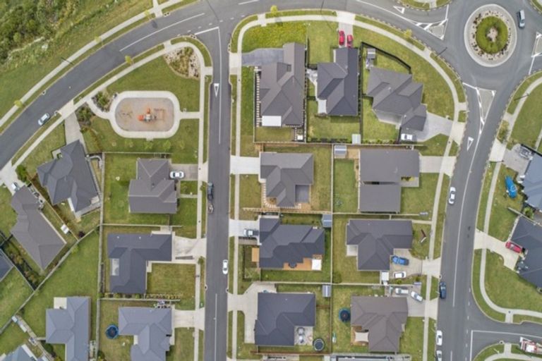 Photo of property in 86 Westmuir Crescent, Pokeno, 2402