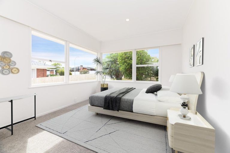 Photo of property in 8 Jeff Place, Howick, Auckland, 2014