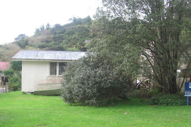 Photo of property in 395 Edward Street, Coromandel, 3506