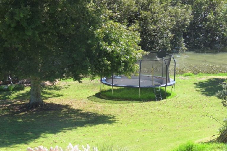 Photo of property in 19 The Lookout, Kerikeri, 0230