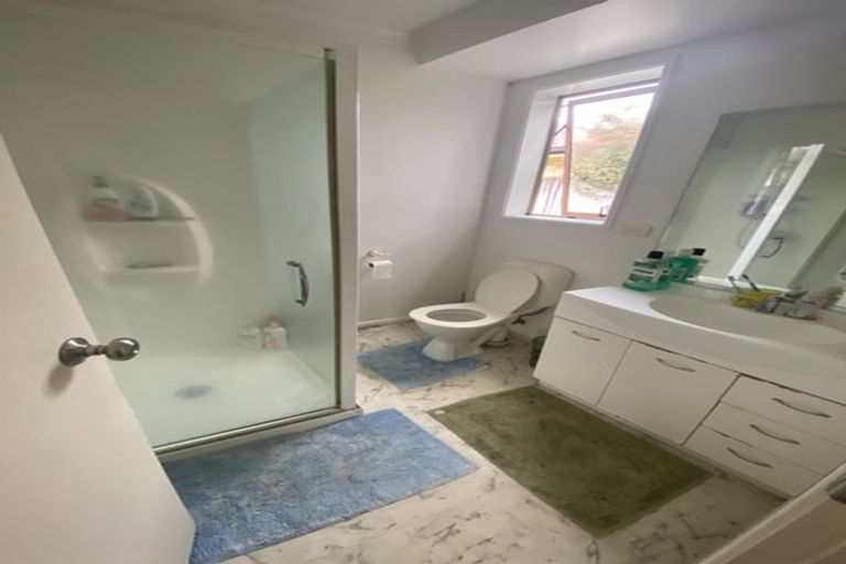 Photo of property in 199 Old Farm Road, Hamilton East, Hamilton, 3216