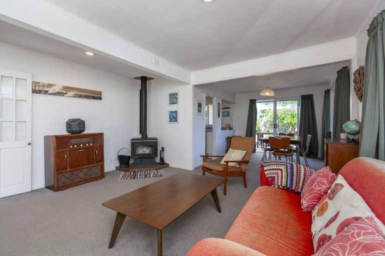 Photo of property in 29 Tui Road, Raumati Beach, Paraparaumu, 5032