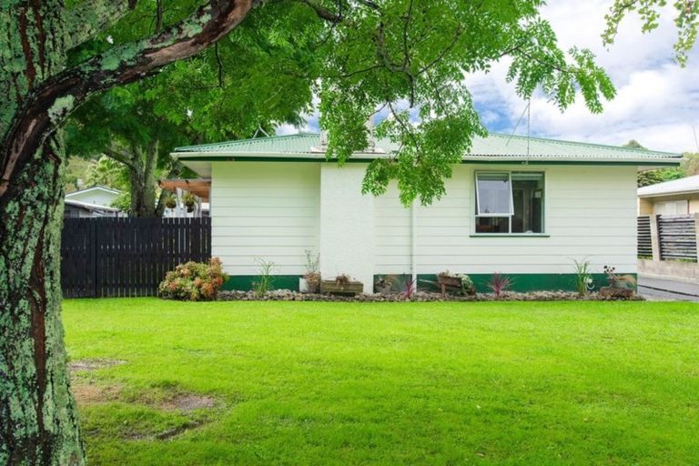 Photo of property in 3 Campbell Street, Mangapapa, Gisborne, 4010