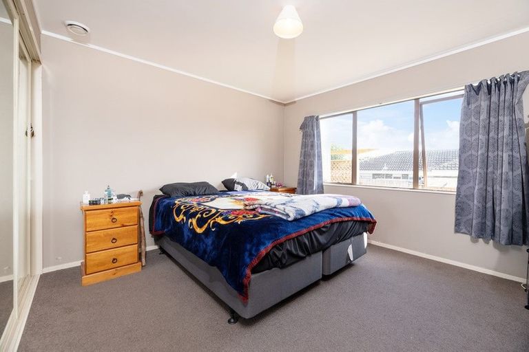 Photo of property in 4 Harvest Drive, Henderson, Auckland, 0612