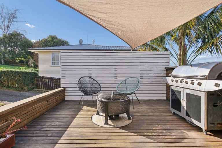 Photo of property in 65 Coopers Road, Dallington, Christchurch, 8061