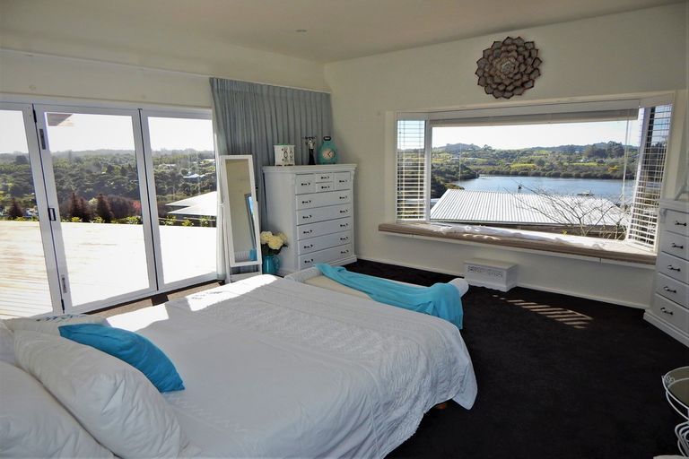 Photo of property in 36 Rarere Terrace, Kerikeri, 0230