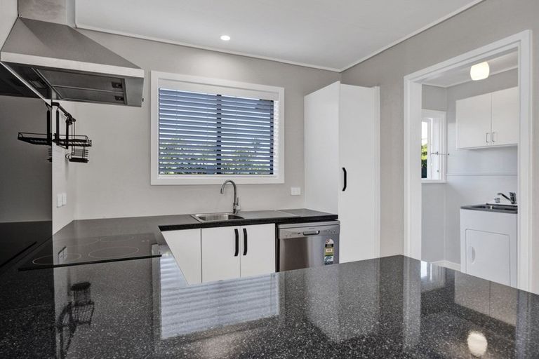 Photo of property in 34 Pacey Avenue, Hawera, 4610