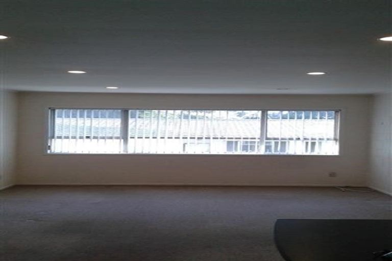 Photo of property in 6/27 Pakuranga Road, Pakuranga, Auckland, 2010