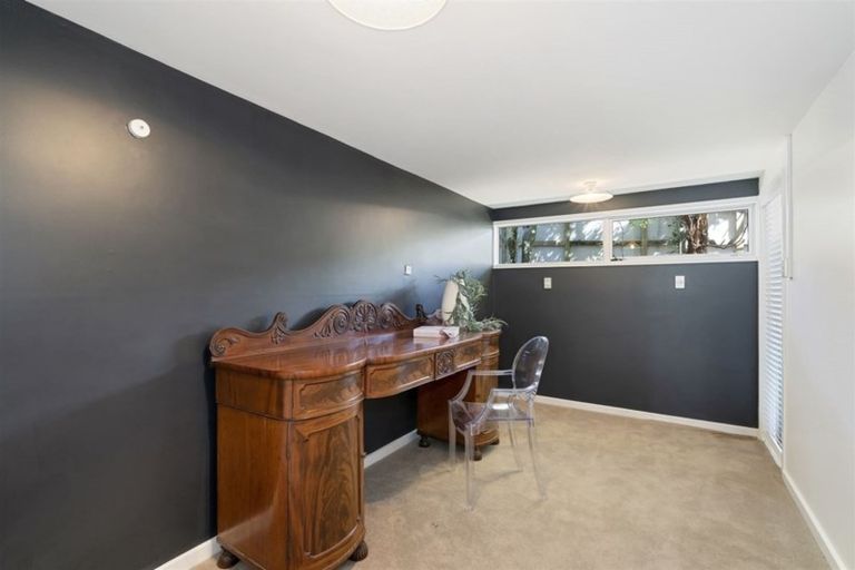 Photo of property in 9 Assisi Street, Mount Pleasant, Christchurch, 8081