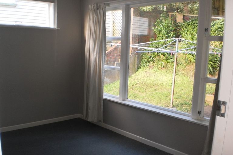 Photo of property in 8 Totara Road, Miramar, Wellington, 6022