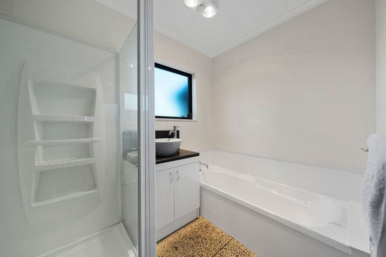 Photo of property in 575 Blue Rock Road, Ruakokoputuna, Martinborough, 5781