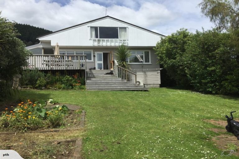 Photo of property in 19 Van Diemen Street, Nelson South, Nelson, 7010