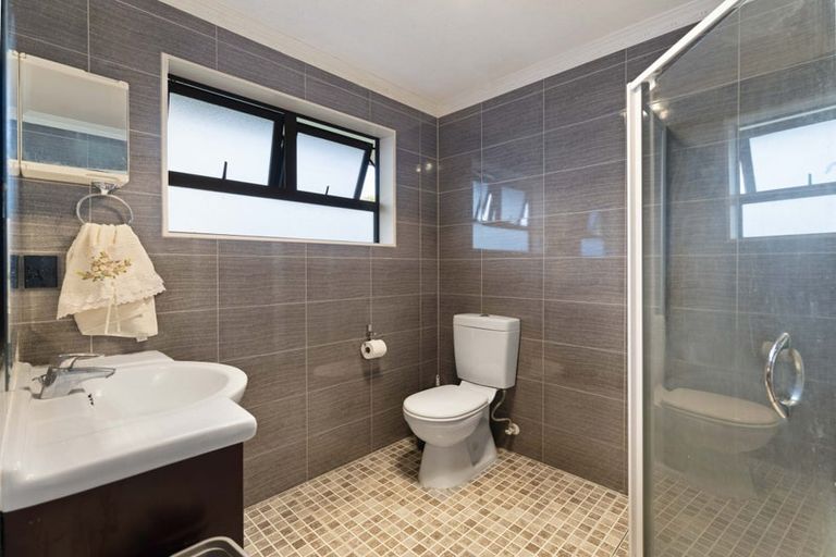 Photo of property in 80 Rosella Road, Mangere East, Auckland, 2024