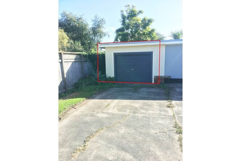 Photo of property in 1/28 Hemi Street, Narrow Neck, Auckland, 0622