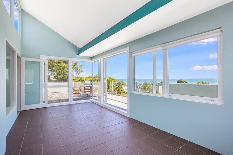 Photo of property in 34 Rosetta Road, Raumati South, Paraparaumu, 5032