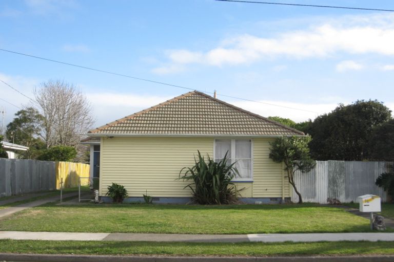 Photo of property in 16 Gilray Avenue, Maraenui, Napier, 4110