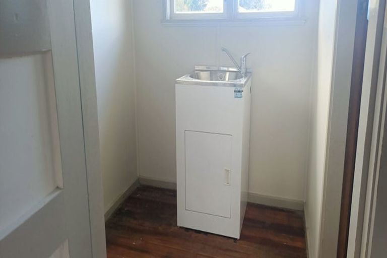 Photo of property in 10 Russell Street, Feilding, 4702