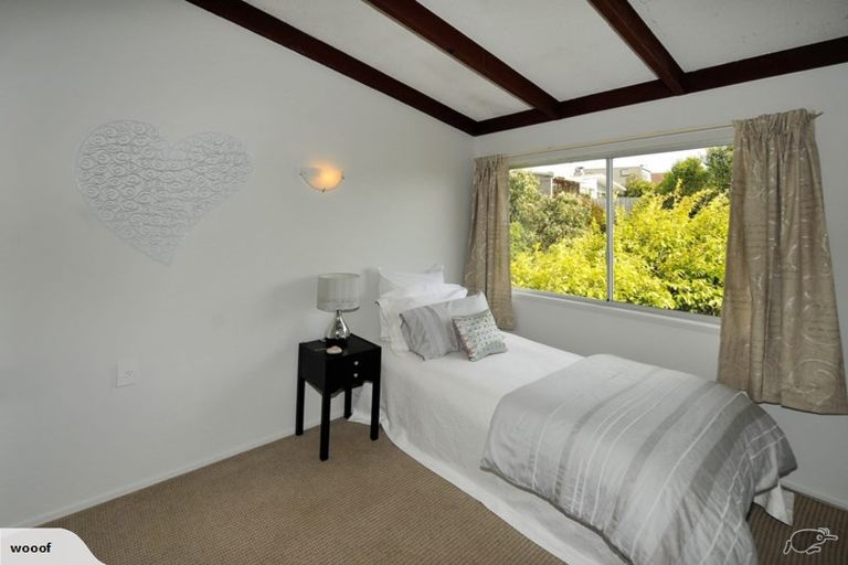 Photo of property in 2/29 Sealy Road, Torbay, Auckland, 0630