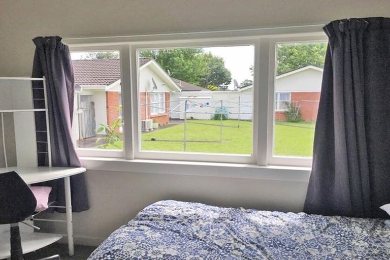 Photo of property in 5/9 South Street, Papakura, 2110