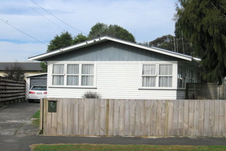 Photo of property in 70 Mears Road, St Andrews, Hamilton, 3200