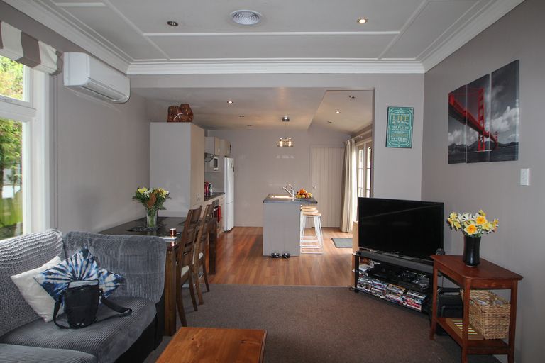 Photo of property in 42a Till Street, South Hill, Oamaru, 9400