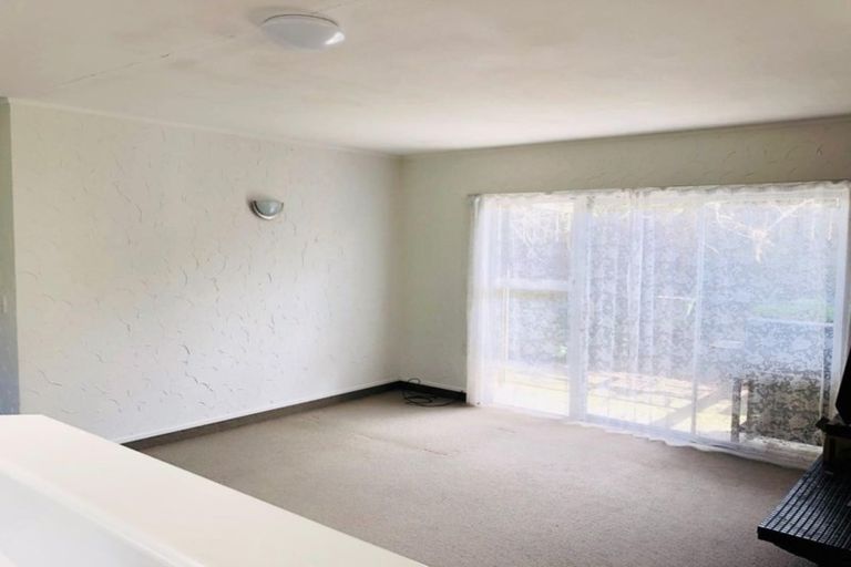 Photo of property in 4 Totara Grove, Hillcrest, Auckland, 0627