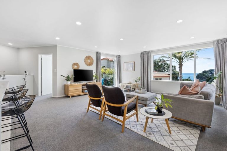 Photo of property in 5 Whale Cove, Stanmore Bay, Whangaparaoa, 0932